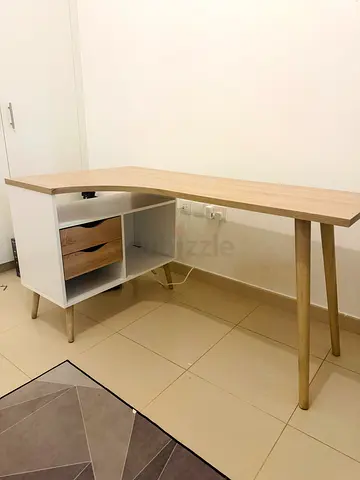 Work Desk