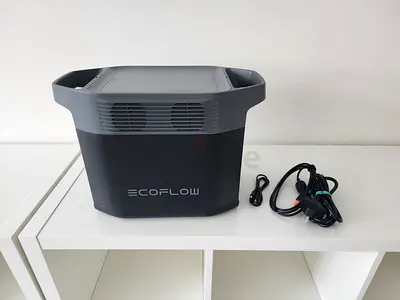 EF ECOFLOW Portable Power Station DELTA 2, 1024Wh LiFePO4 (LFP) Battery, Fast Charging