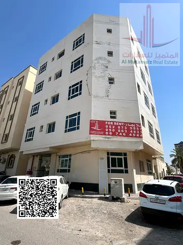 شقة غرفة وصالة للإيجار في البستان عجمان بالقرب من خور عجمان بسعر استثنائي وموقع حيوي وخدمات متكاملة