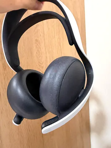 Sony PlayStation Pulse Elite Wireless headset - excellent condition