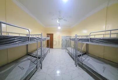 MALE BED SPACE available in ROLLA - SHARJAH (DIRECT FROM OWNER)