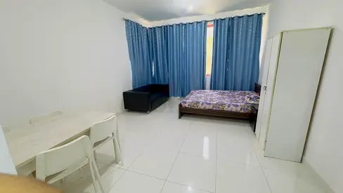 Master room for rent Hamdan street near WTC