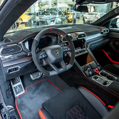صورة مصغرة 9 لـ 2024 Lamborghini URUS