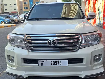 Toyota Land Cruiser GXR 2014 GCC Specs - Well Maintained