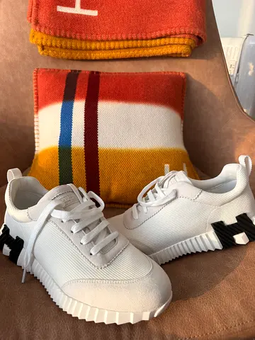 Mesh Sneakers with suede leather