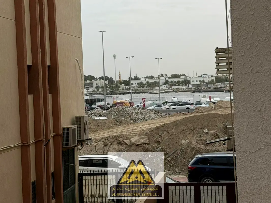 Balcony | Prime location on Al Mina Street opposite Fish Market | Suitable space | Close to all ser