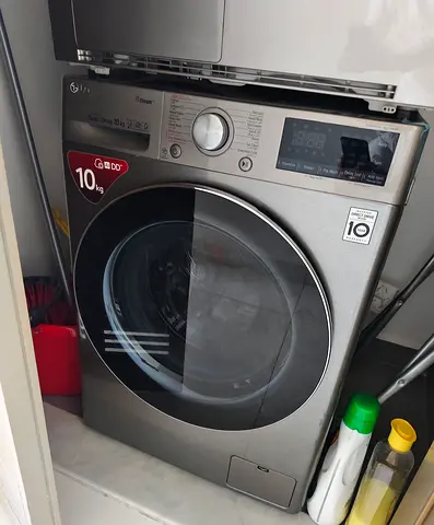 Free delivery LG Steam Front Load Washer 10kg - Good Condition