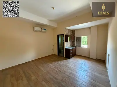 استوديو واسع للإيجار السنوي | مطبخ شبه منفصل | المويهات 1 – عجمان