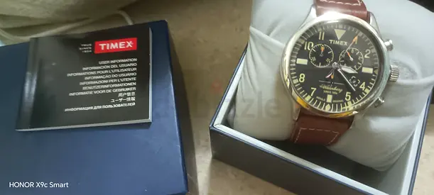 Timex mens chronograph watch with leather strap, used, in box