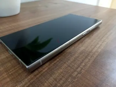 Galaxy S24 Ultra in excellent condition
