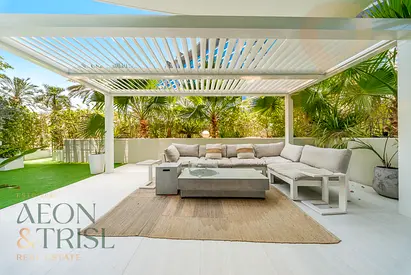 Fully Renovated | Furnished | Direct Beach Access