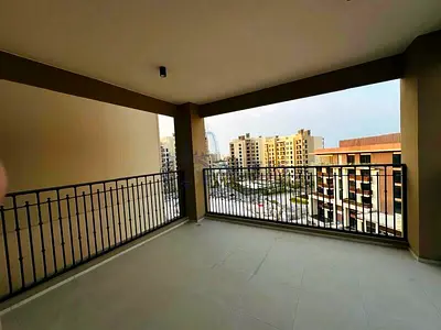 High-End Unit | Spacious | Vacant | Prime Location