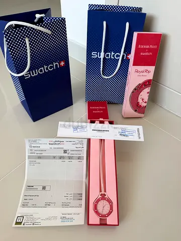 Swatch Pink Ladies Bracelet Watch with Original Packaging and Receipt