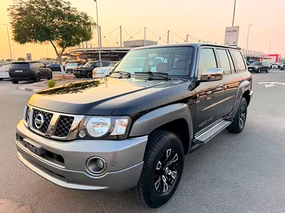 Nissan Patrol Safari Super Safari 2023 GCC Specs full service history available from al rostamani