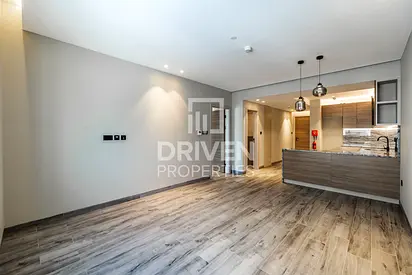 Brand New | Modern Layout with Nice View