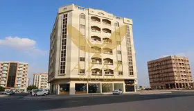 SHOP for RENT: Excellent Opportunity for a New and Growing Business