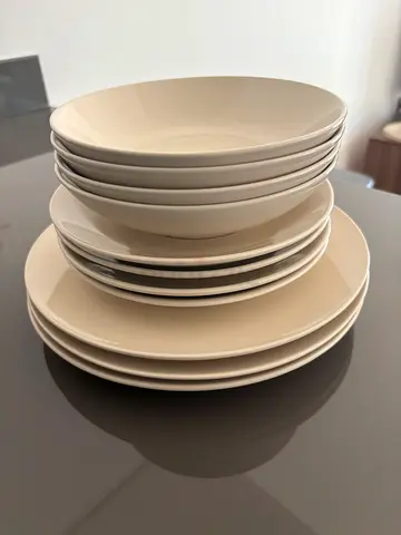 Cream Ceramic Plate and Bowl Set