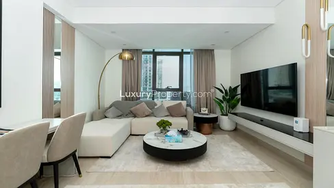 Modern | 2 Bedroom Apartment | Creek Views II