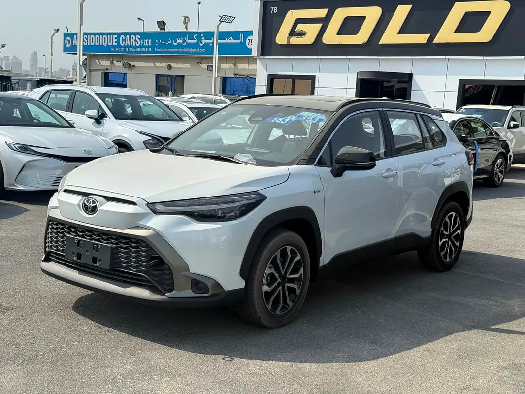 Toyota Frontlander 2025 — photo 1 of 6