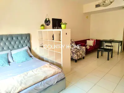 Spacious Studio | Vacant | Furnished