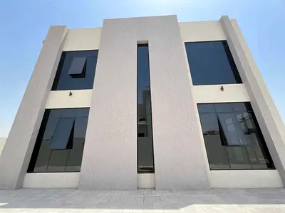 Spacious 4BR Villa | Majlis &amp; Living Hall | Maid