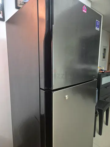 Hitachi Fridge
