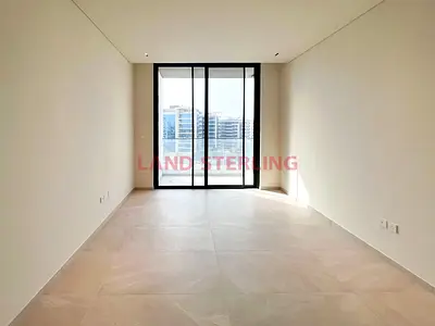 RENTED STUDIO I ROAD VIEW I PREMIUM AMENITIES