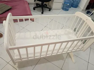 White Wooden Baby Cradle / Rocking Bassinet in Good Condition