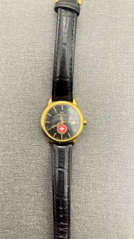 Classic Swiss-logo mens wristwatch with black leather strap