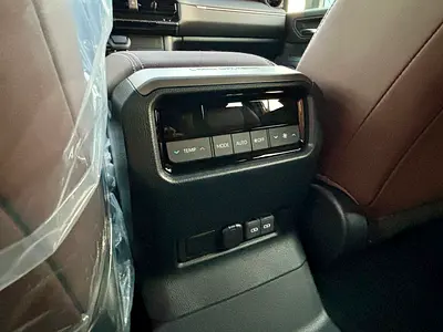 2026 Toyota PRADO — миниатюра 15