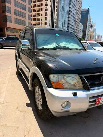 Mitsubishi Pajero GLS Top Line 2005 | GCC Specs | Well Maintained