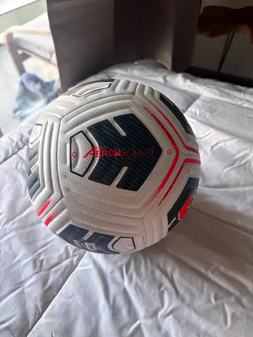 Nike Aerowsculpt Football