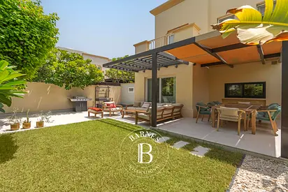 Fully Upgraded | Charming Home | Single Row
