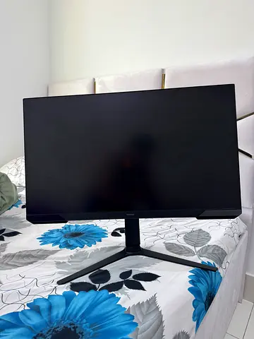Samsung Odyssey G3 (180Hz)
monitor