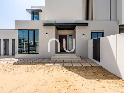 Single Row | Large Plot | Private Location