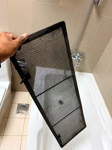 All kind of AC Unit Repairing and Instalation.