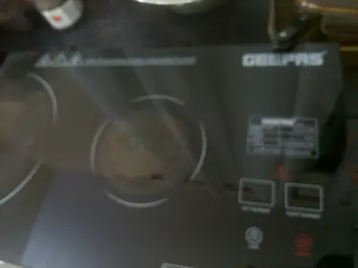 GEEPAS Double Infrared Cooker
