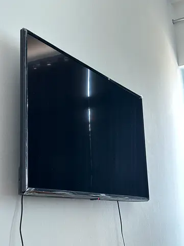 49 inch LED TV - Good Working Condition