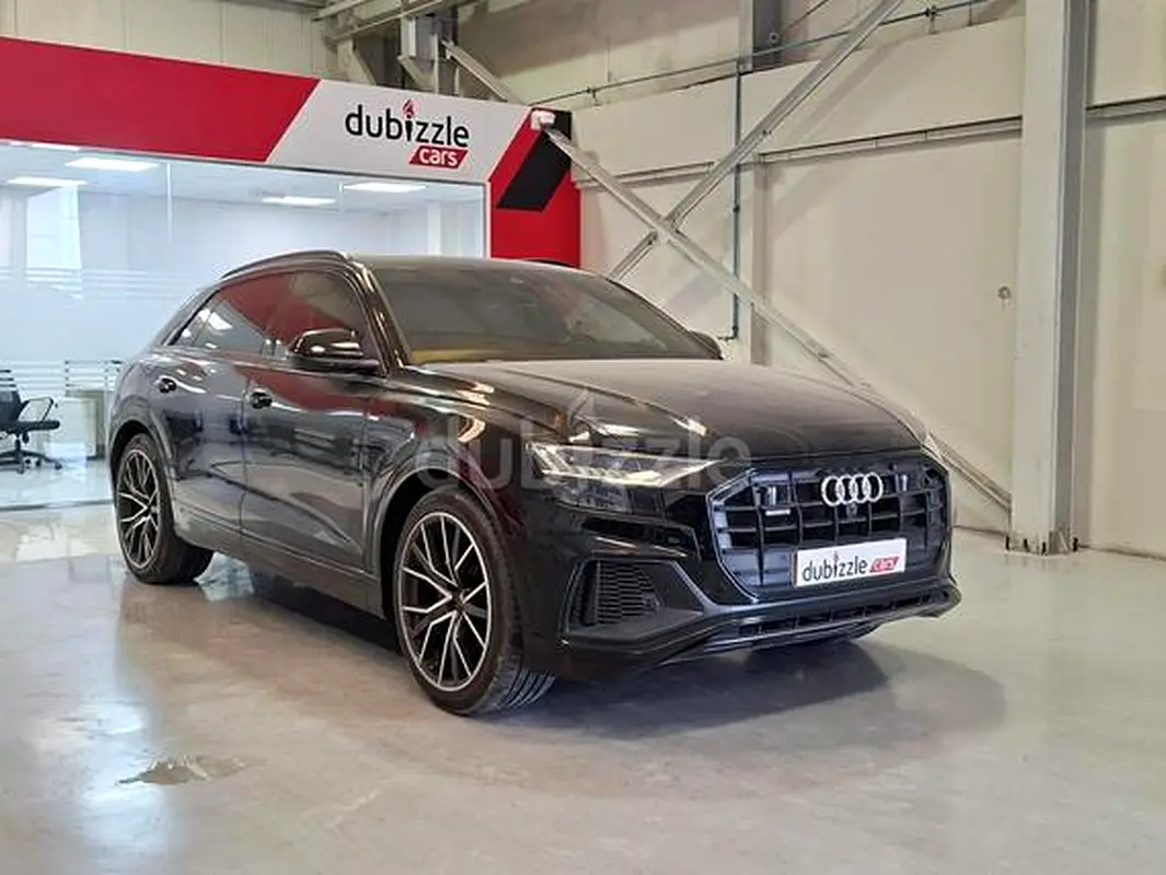 Audi Q8 2019 — photo 1 of 12