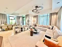 5BR Luxury Villa Fully Upgraded | Corner Unit | Near to Pool | Bigger Plot