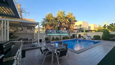 Largest Plot | End Unit | Private Pool | Fully Renovated