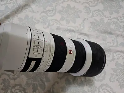 Sony FE 70-200mm f/2.8 GM OSS