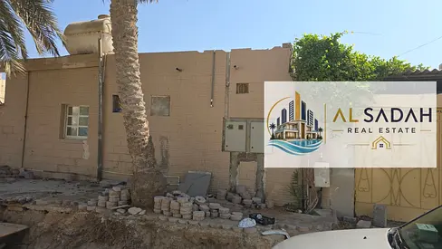 للبيع بيت في ام خنور بيت قسمين اول قسم ٣غرف وصالة ومطبخ قسم ثاني في 3 غرف وصالة ومطبخ مساحة 2500 قدم مطلوب بيت فاضي احتاج صيانه مطلوب في 480000 الف سعر قابل