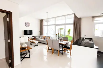Vacant | Single Row | XU4BB | Prime Location