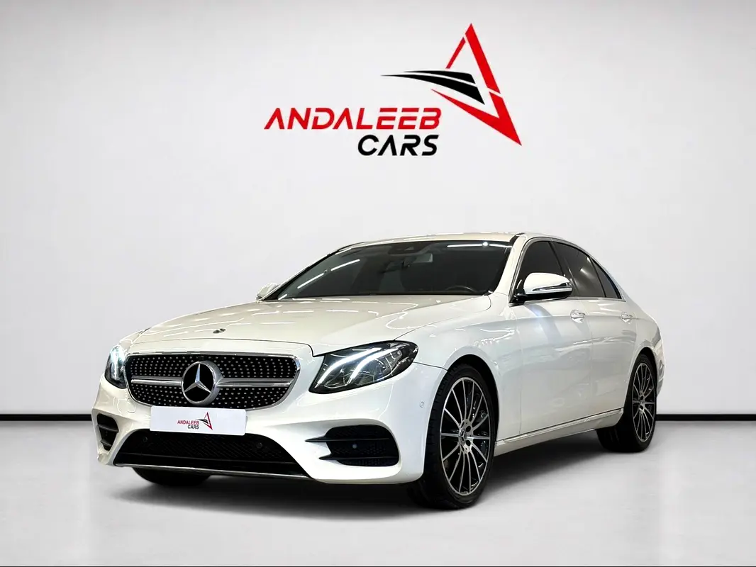 Mercedes-Benz E-Class 2019 — photo 1 of 20