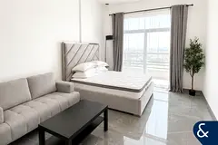 Furnished Studio | Ready Now | Flexible Chqs