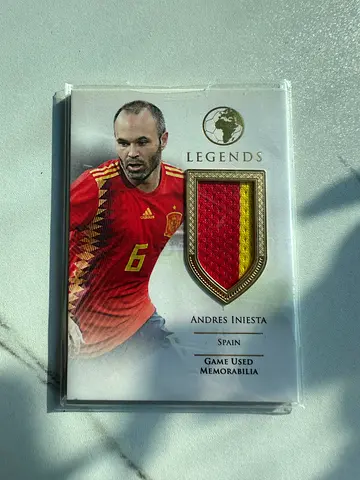 Andres Iniesta Futera Unique Legends Game-Used Memorabilia Football Card (Spain) 15/27 Patch.