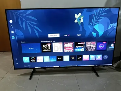 50-inch Smart LED TV in good condition - Samsung/Generic (Please check)
