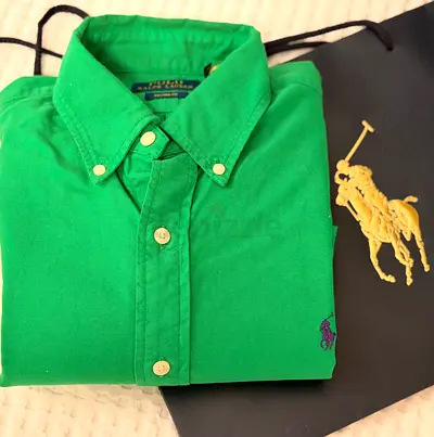 Polo Ralph Lauren button-down shirt is rendered in a vibrant green color. Size M custom