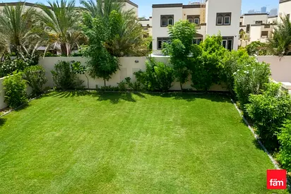 Massive Plot, Internal Location, Legacy Style